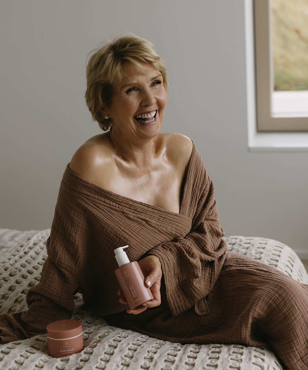 lisaredmondmakeup-footer